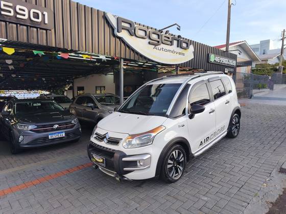 CITROËN C3 1.6 PICASSO GLX 16V FLEX 4P AUTOMÁTICO CITROËN C3 1.6 PICASSO GLX 16V FLEX 4P AUTOMÁTICO
